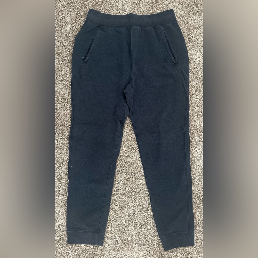 Lululemon Athletica Navy Blue Men’s Sweatpants Jogger XL Great Condition